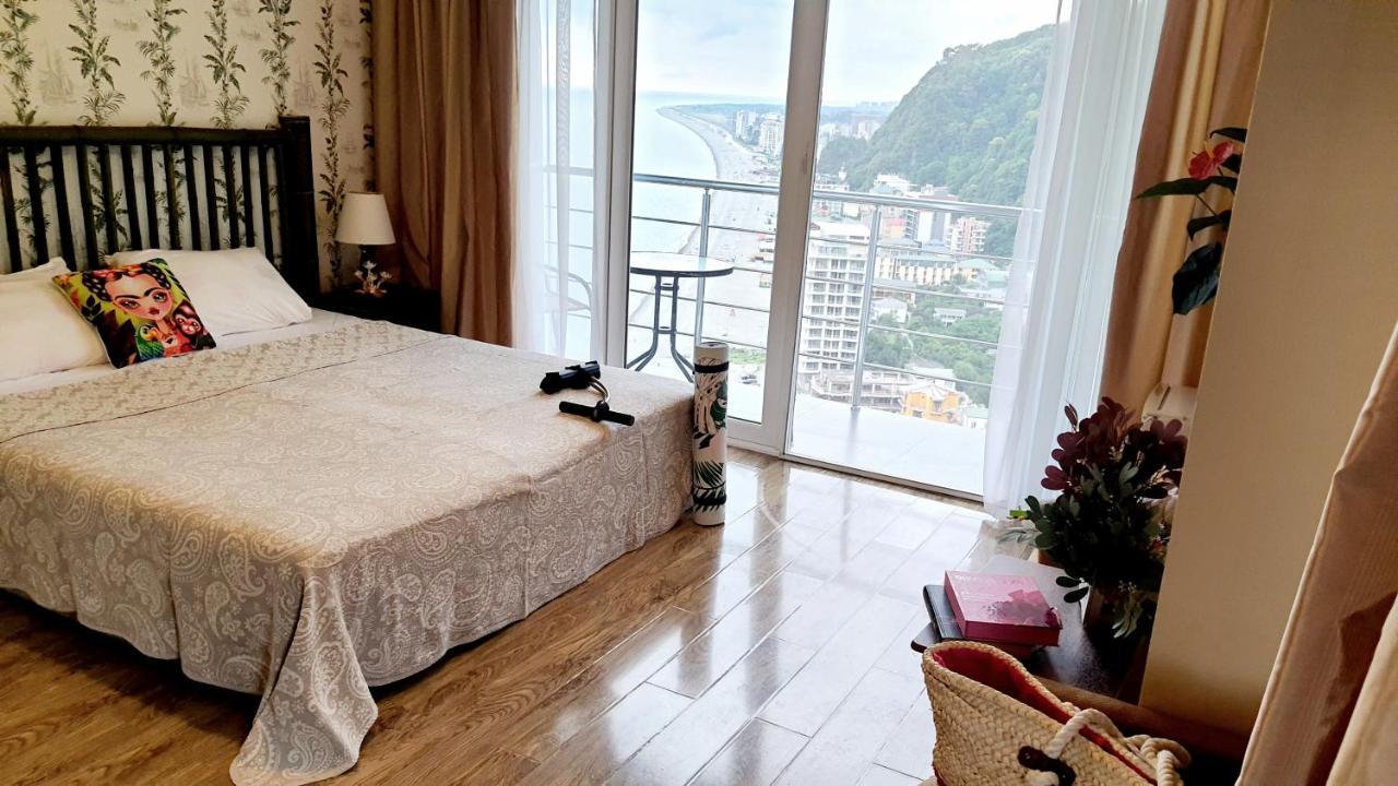 Calypso Kvariati Hotel Экстерьер фото