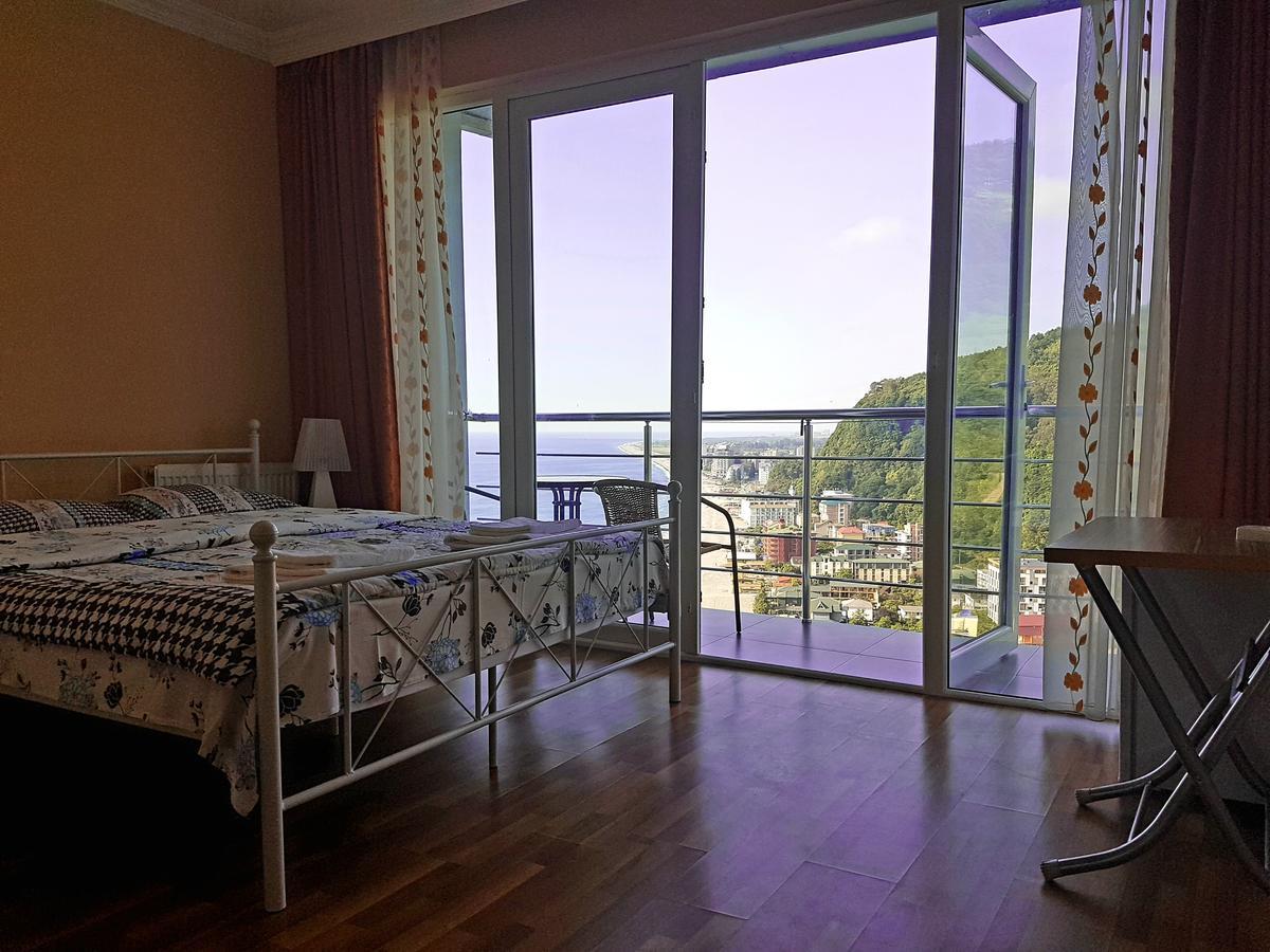 Calypso Kvariati Hotel Экстерьер фото