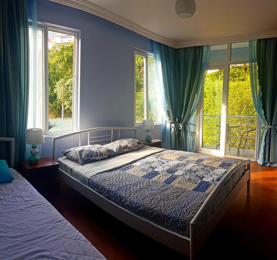 Calypso Kvariati Hotel Экстерьер фото