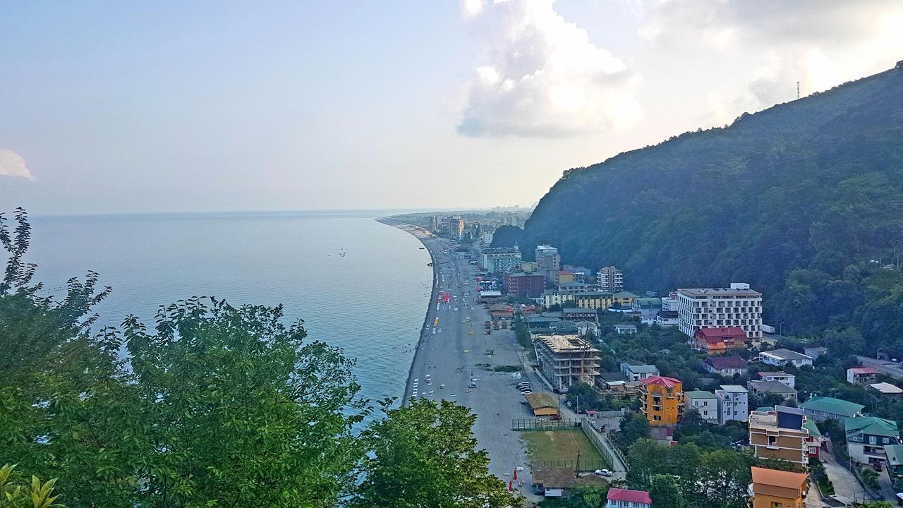 Calypso Kvariati Hotel Экстерьер фото